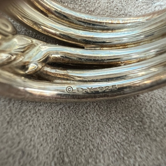 David Yurman Continuance ring. Size 6.5 - Picture 8 of 8